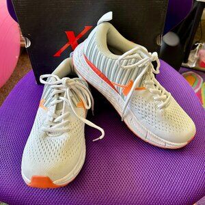 Xelero Sneakers